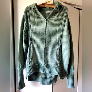 We The Free/ Free People Green Distressed Kangaroo Pocket Hoodie Sweater Medium